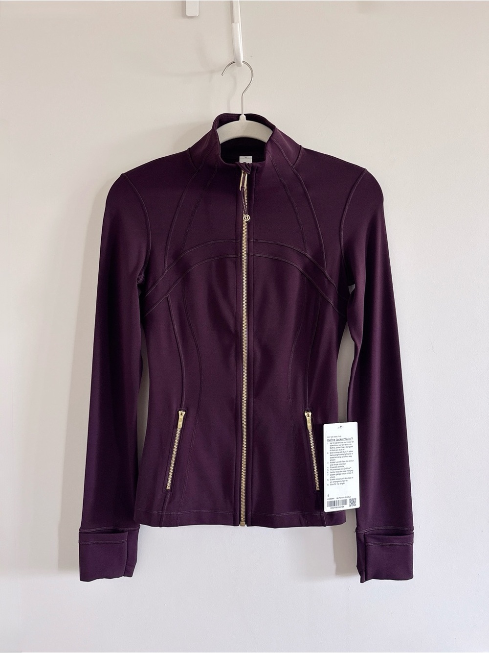 NWT lululemon Define Jacket Nulu Black Plum/Gold/Gold Size 4